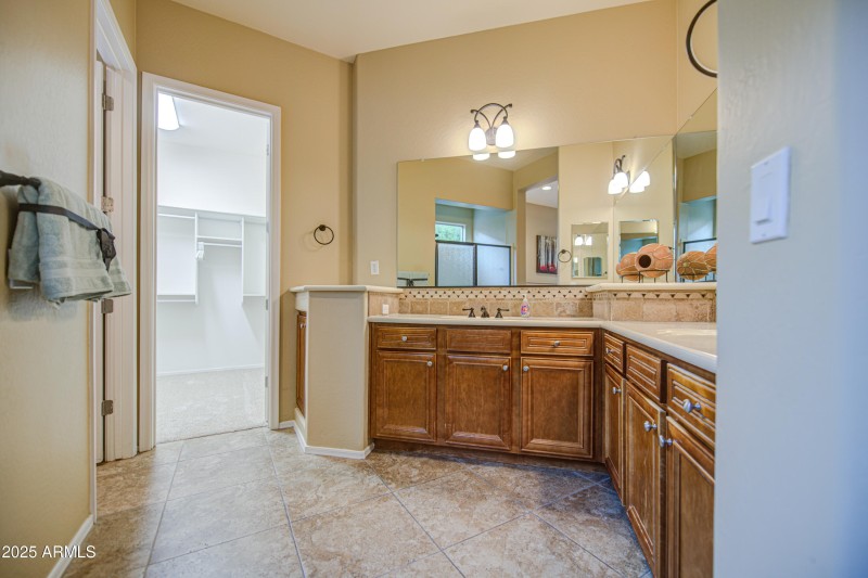 Dual Vanity Primary Bath