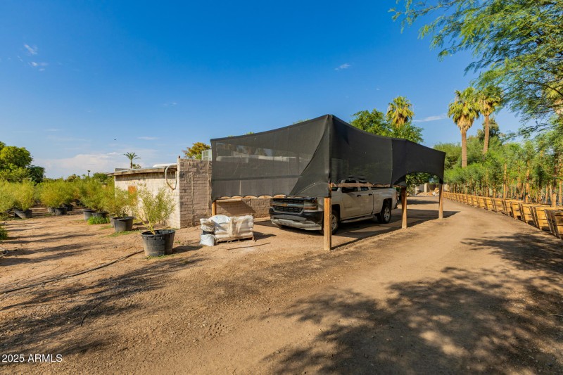 Guest House parking