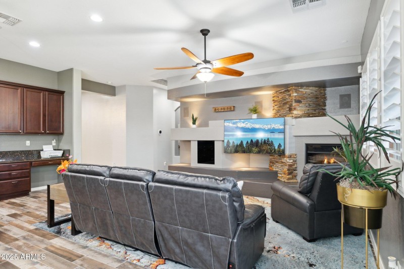 11-web-or-mls-13849-s-179th-ave