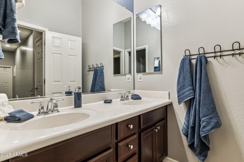 53-web-or-mls-13849-s-179th-ave