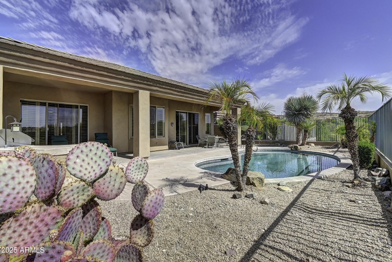 9039 Broken Bow (13)