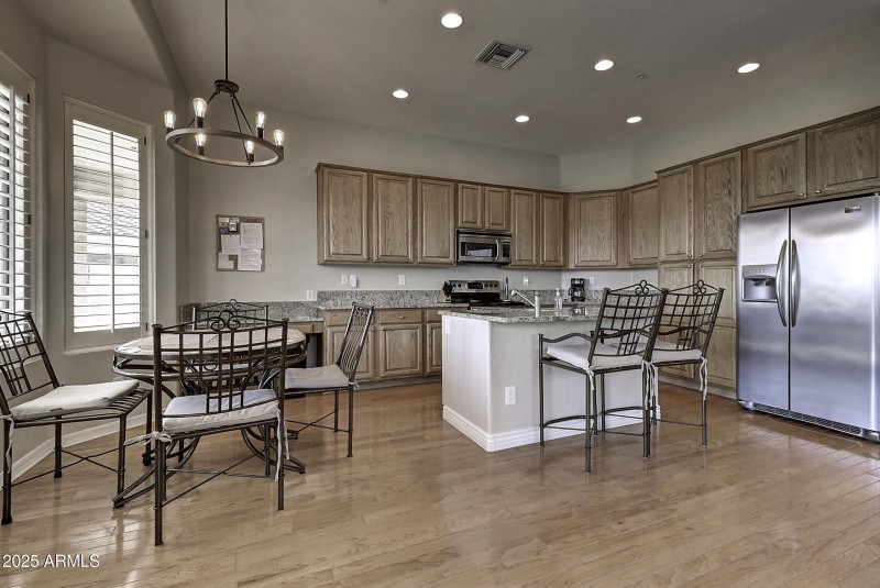 9039 Broken Bow (25)