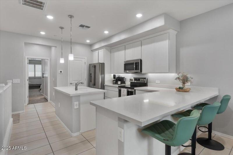 06-Kitchen