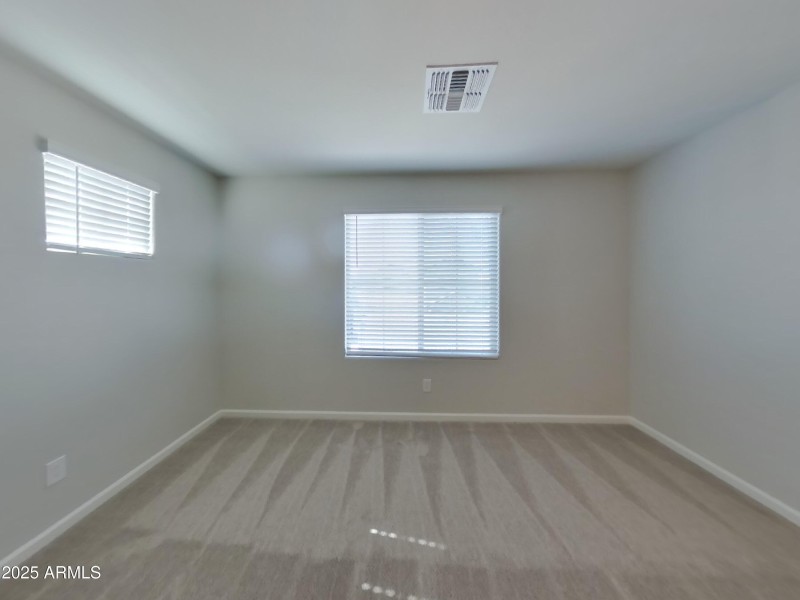 5_pc_FpegIYqEBr_uJtMINRACD_layout_1