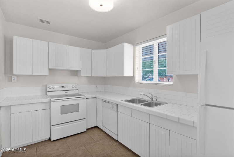 9-web-or-mls-P1002180