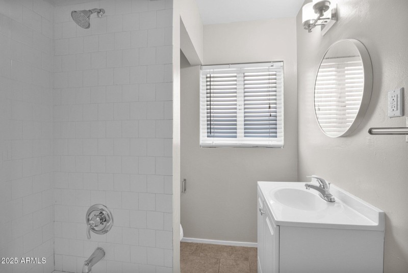 13-web-or-mls-P1002187