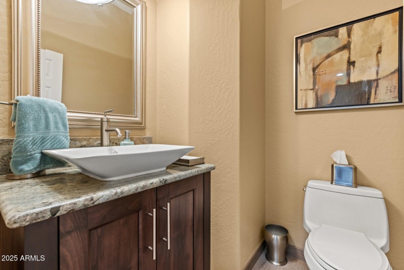 powder room