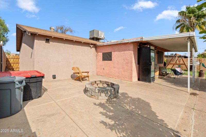 29-Back Patio
