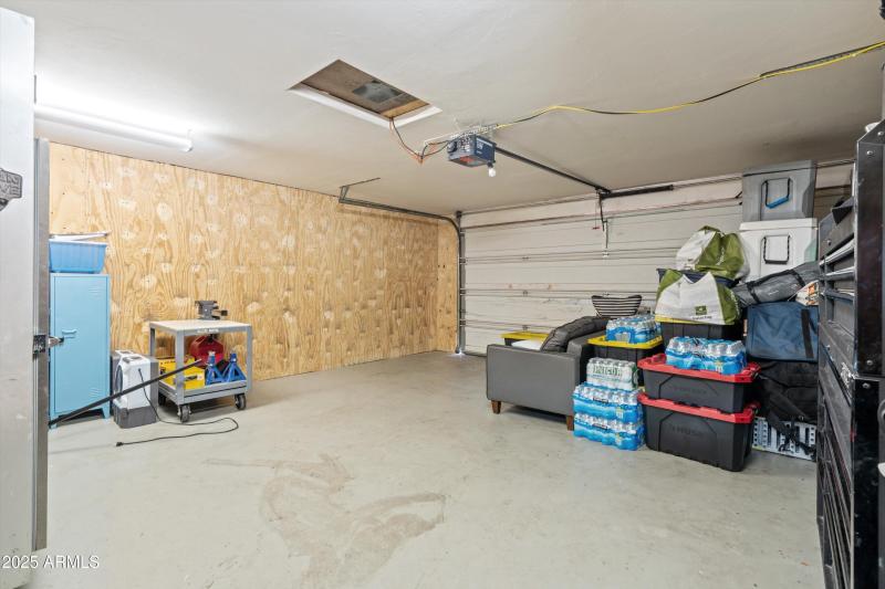 26-Garage