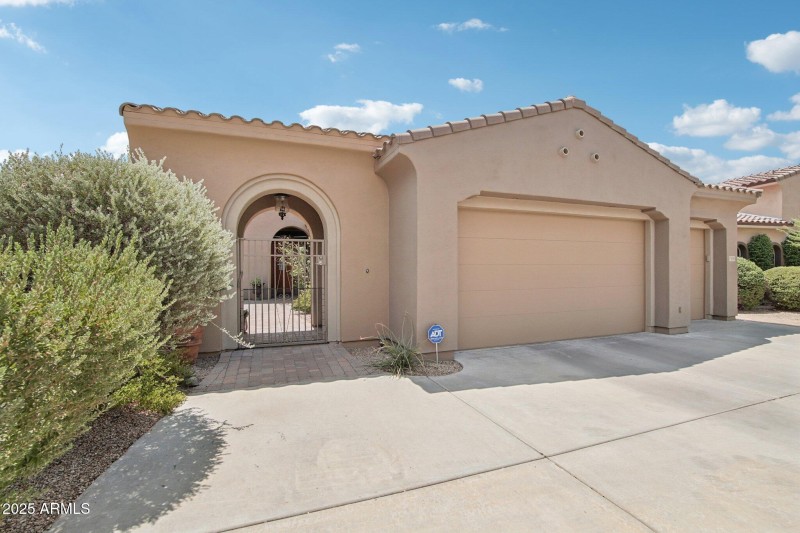 3-web-or-mls-N Palo Brea Dr-S1508-003