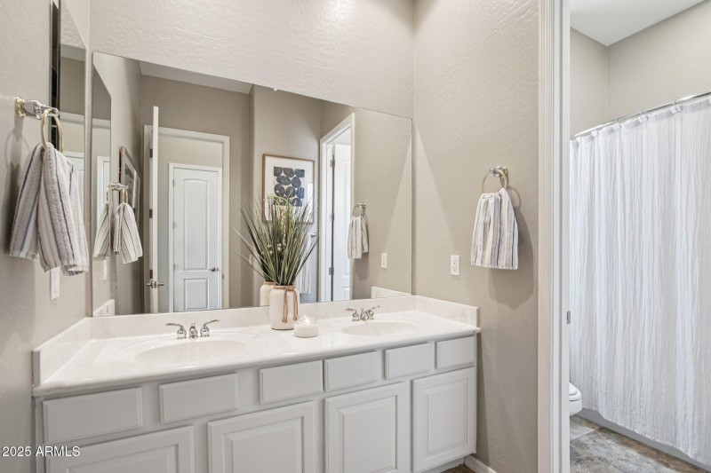 Full bathroom