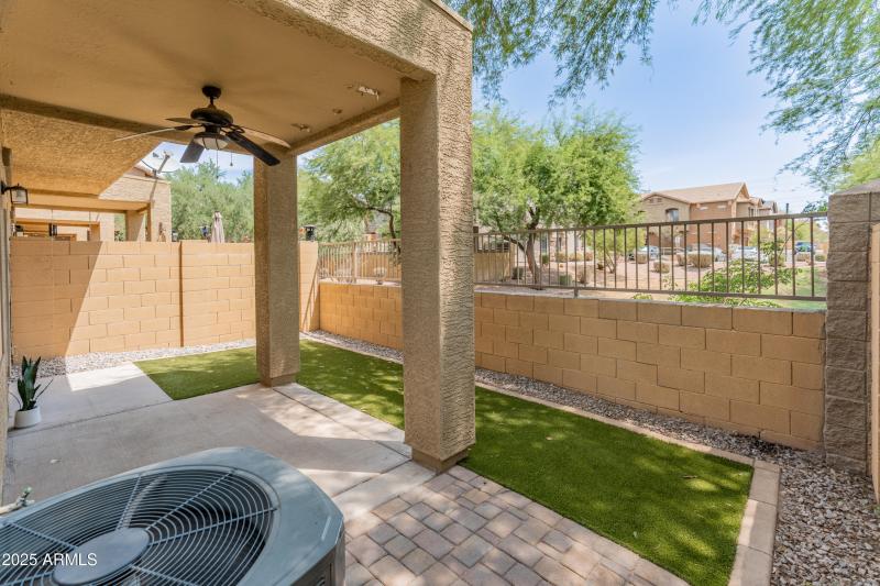 2250 E Deer Valley Rd Unit 104-27