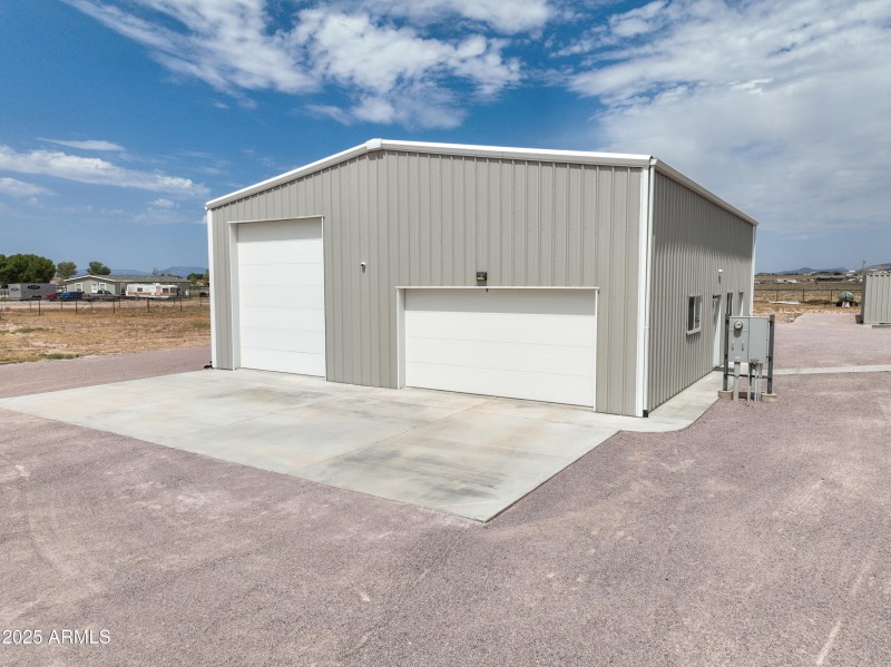 External Garage
