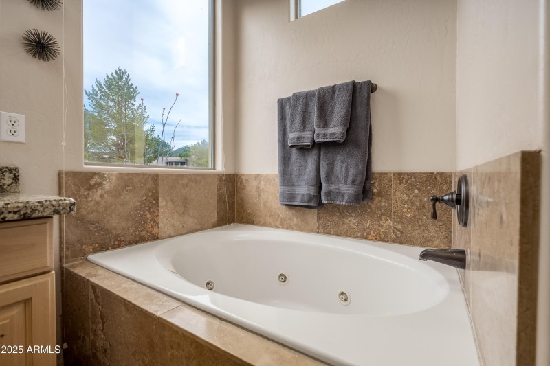Jetted Tub