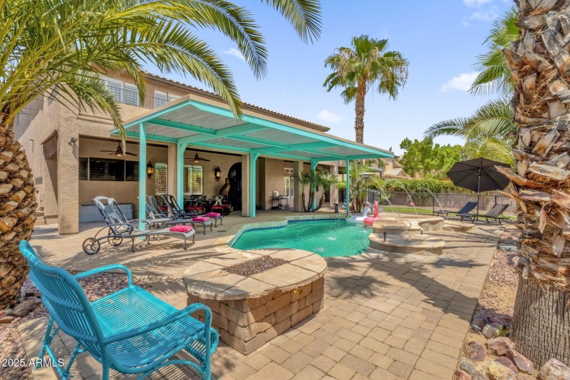 55-web-or-mls-4537-e-blue-sky-dr