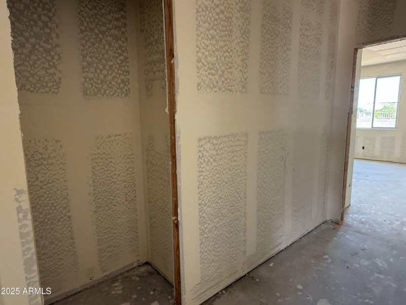 12.halllinen