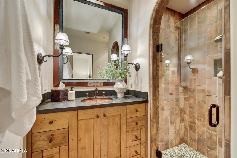 36-Guest Bath