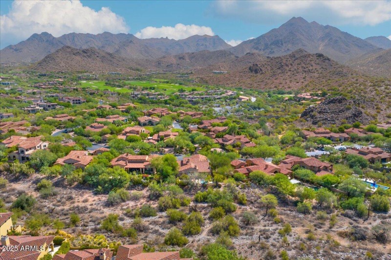 02-Aerial View (2)