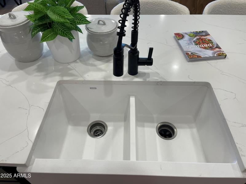 Handley Kitchen Sink