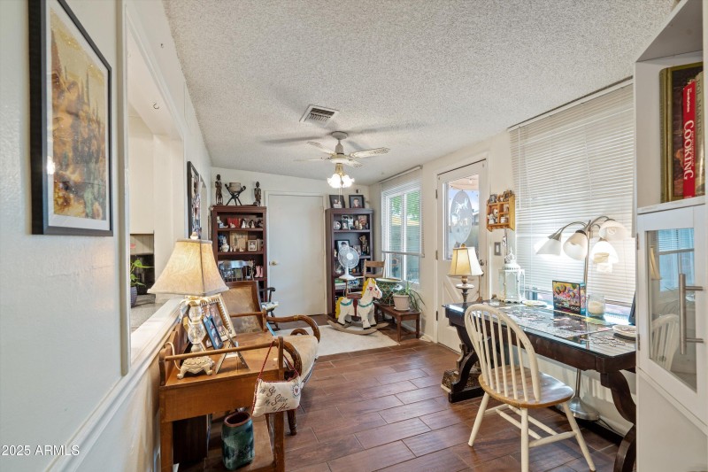 15-Sun Room