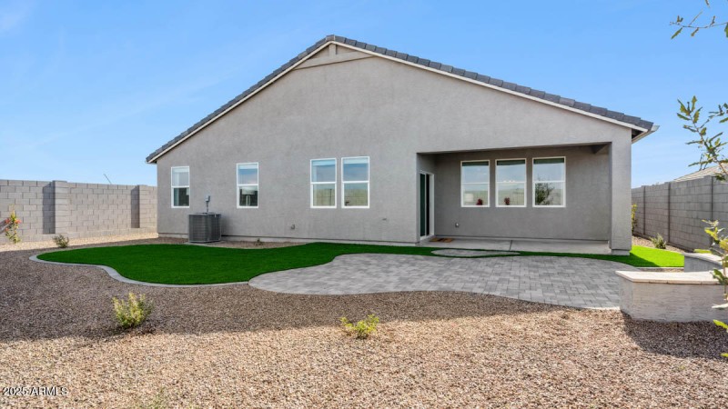28-print-12638-e-agave-lane-lot-510-magm