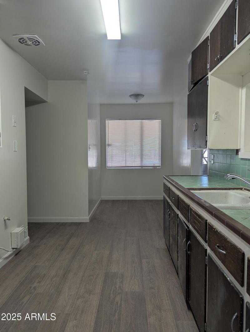 PXL_20250811_235933130