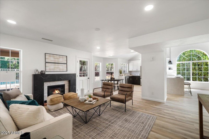 11-Living Room