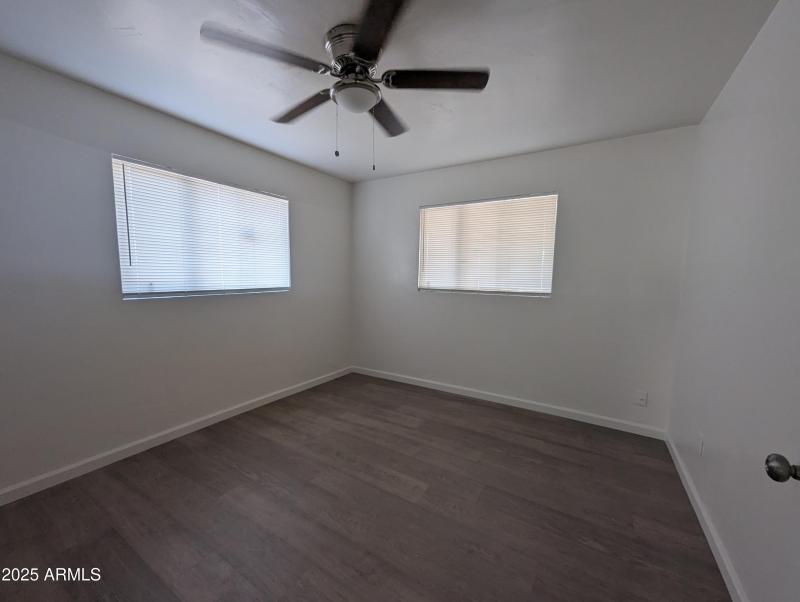 PXL_20250812_000225106.MP