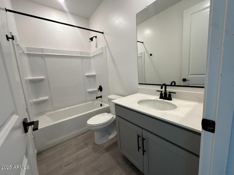 4 - Bath 2