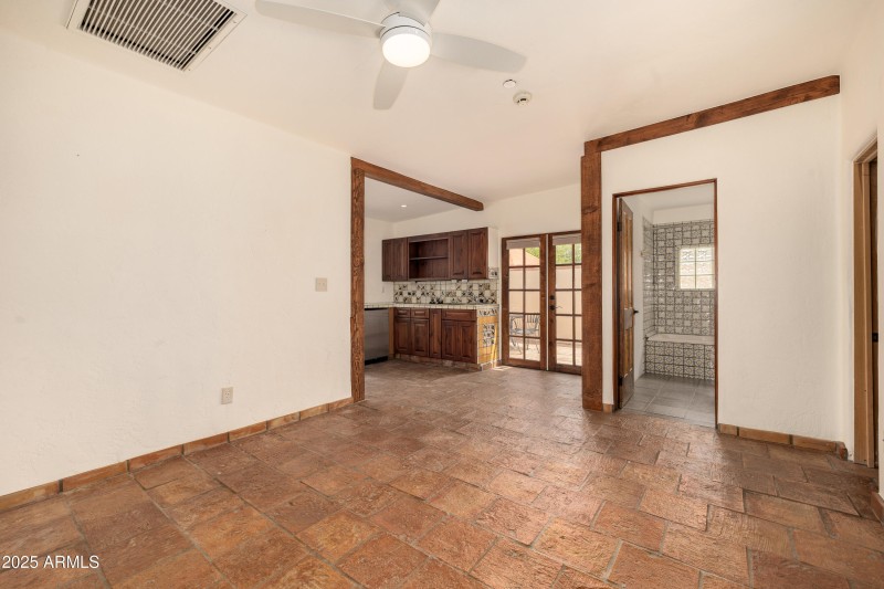 casita bedroom