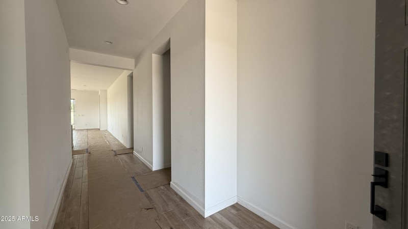 04 - Foyer