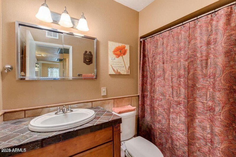Hallbathroom