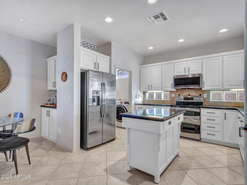 06-Kitchen-(2)