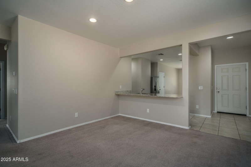 2) FORMAL DINING