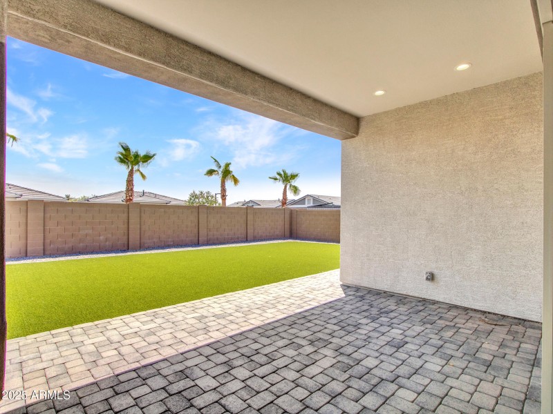 17-Covered-patio-(2)