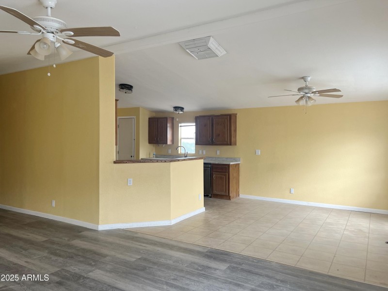 Interior - 4