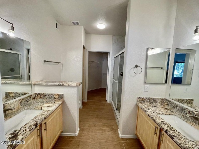 MASTER DOUBLE SINKS
