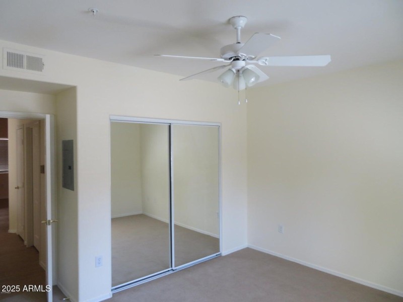 LARGE GUEST ROOM