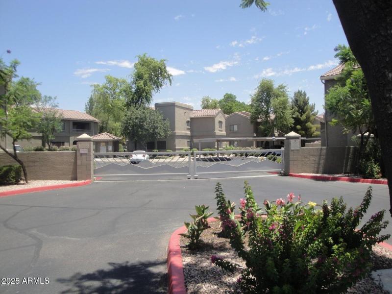 GATED COMM
