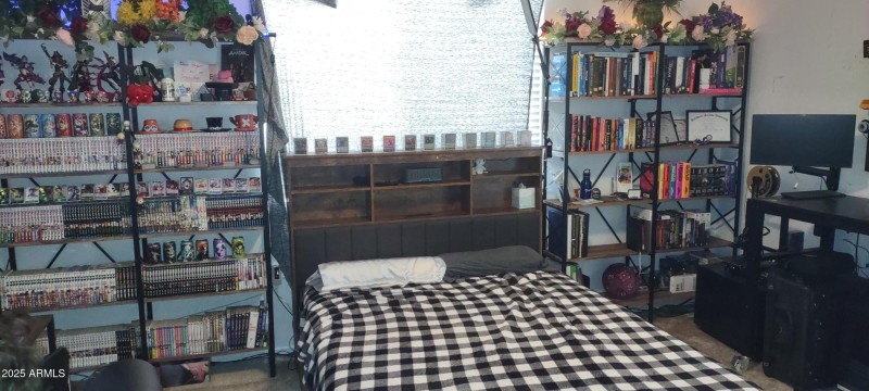 2025 BH master bed wall 1000016699