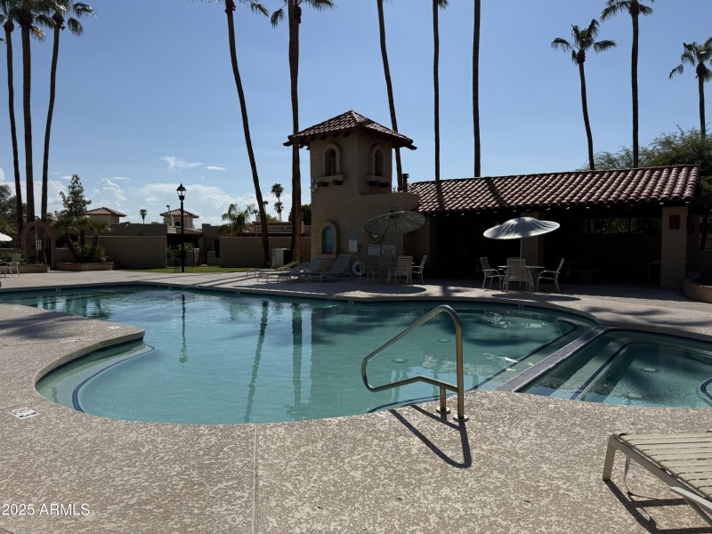 Community pool