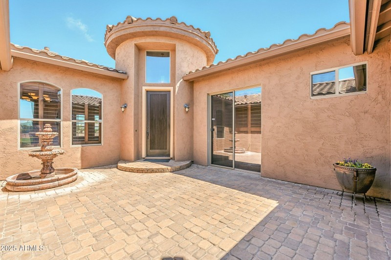14-web-or-mls-Parkcrest-14