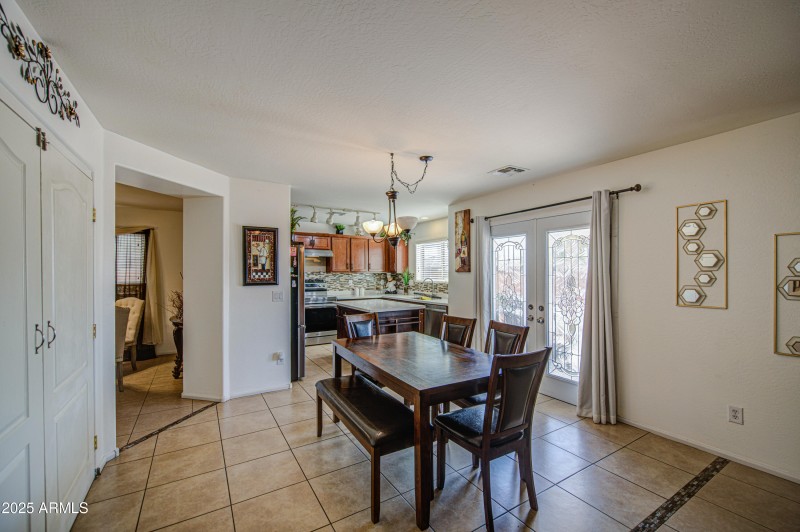 Dining Area 3