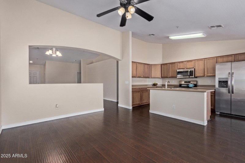 Kitchen/family room