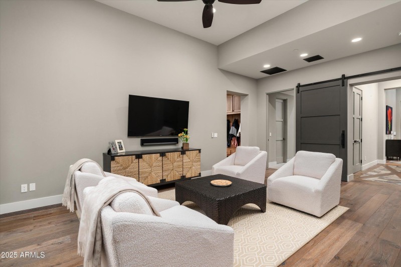 17-27210 N 103rd Way (40 of 75)
