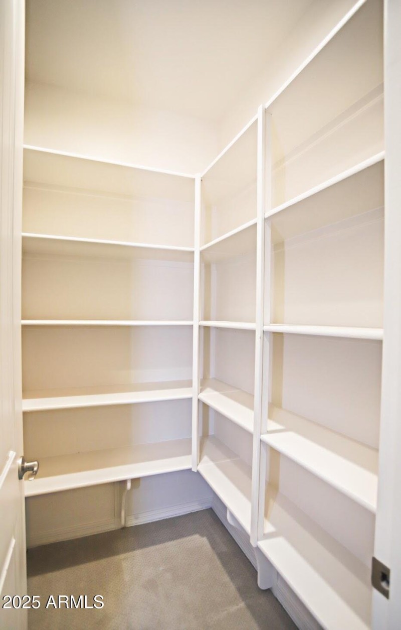 1954 E GERONIMO Street