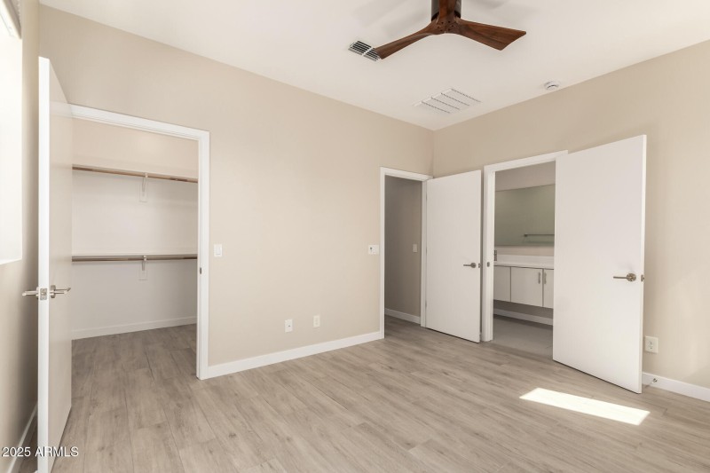 16 Coronado