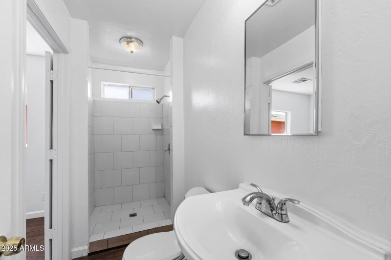 018___505 W 13th St