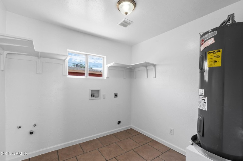 019___505 W 13th St