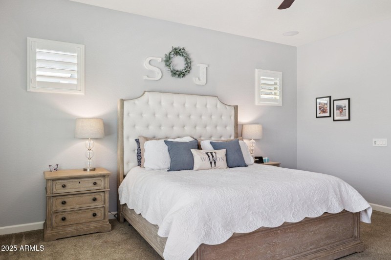 18-web-or-mls-7454-e-peralta-ave